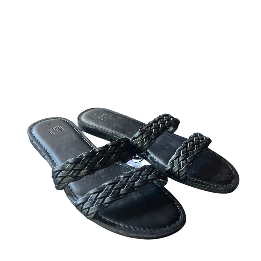 NWT! Gap black‎ braided sandals. Size 7